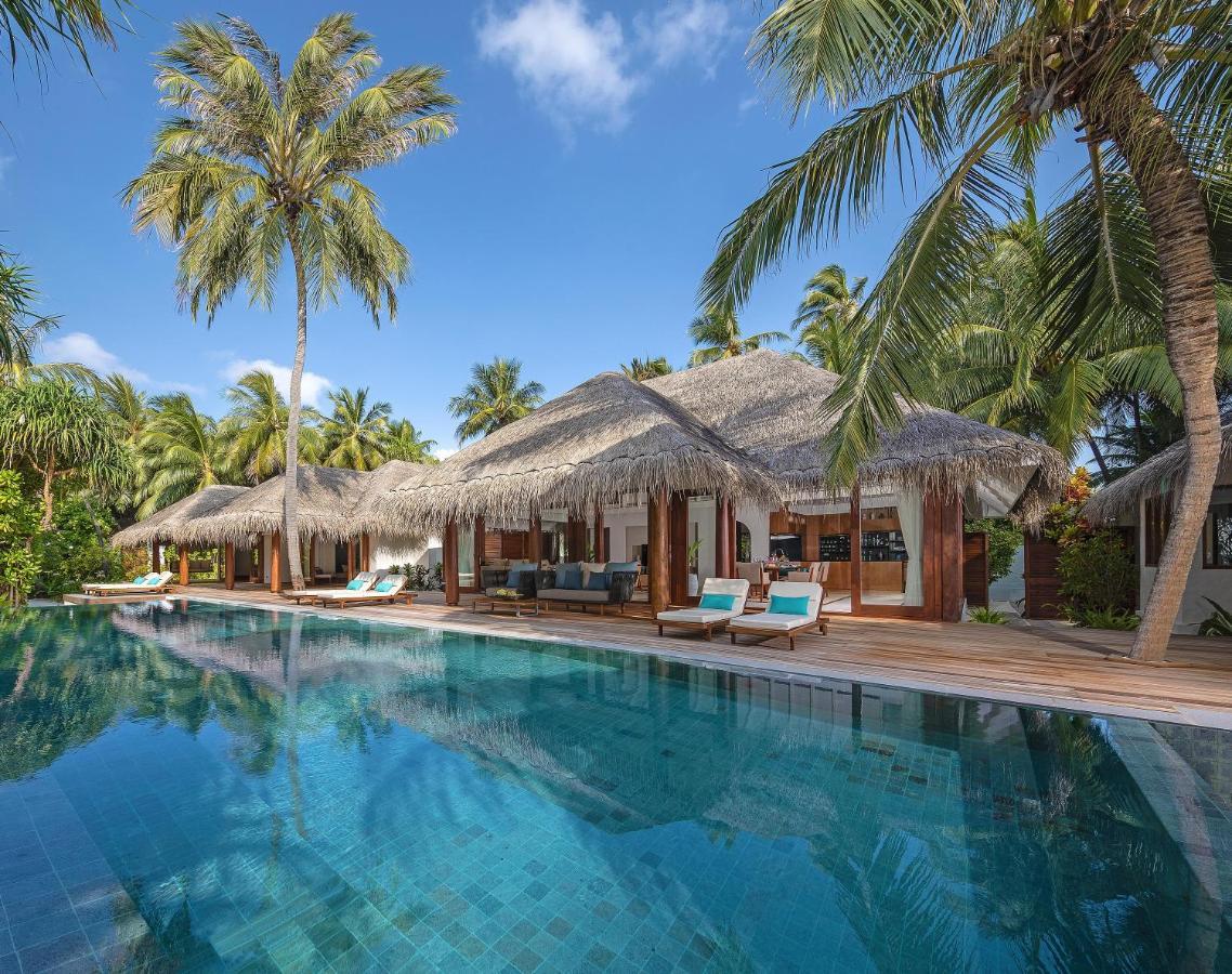 Four Bedroom Beach Pool Residence